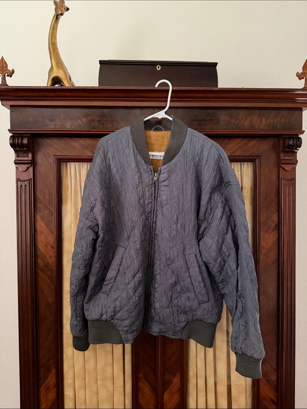 Tweeds Quilted Bomber Jacket in Gray XL